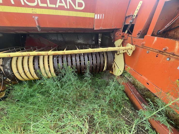 new-holland-505-image-12