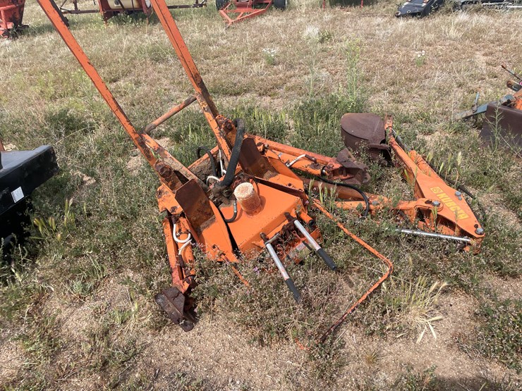 #4066-•-kubota-back-hoe-image-2