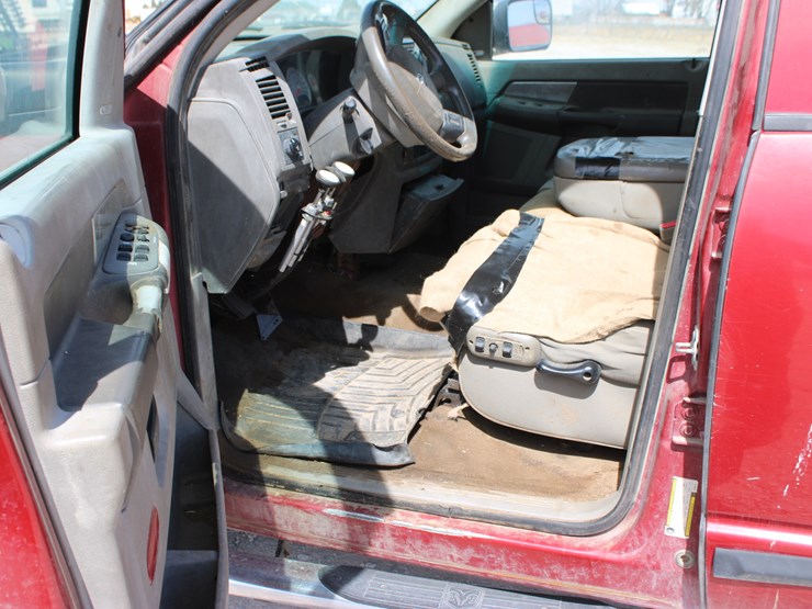 2007-dodge-ram-2500-image-24