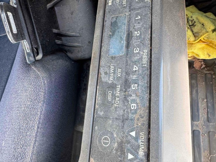 komatsu-pc210-lc-10-image-24