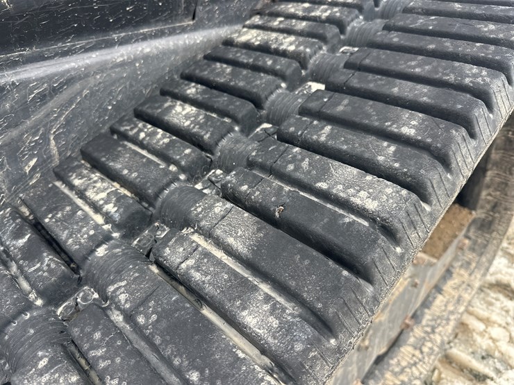 2022-bobcat-t66-image-54