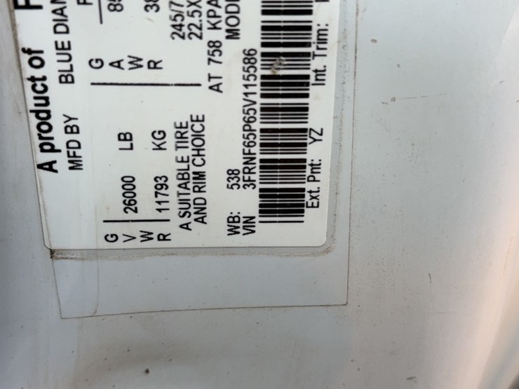 2005-ford-f650-image-15