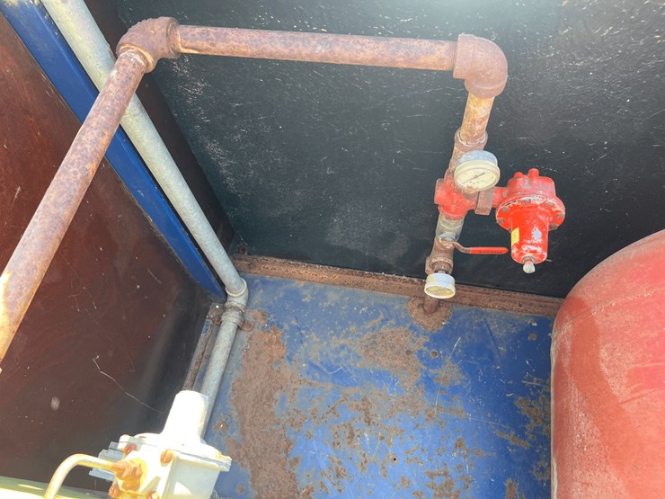 frick-steam-locomotive-with-track-image-241