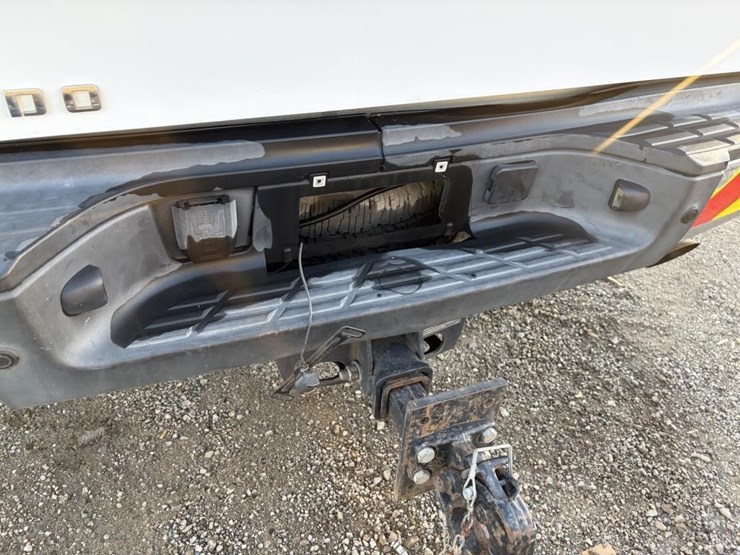 2013-chevrolet-2500-image-29