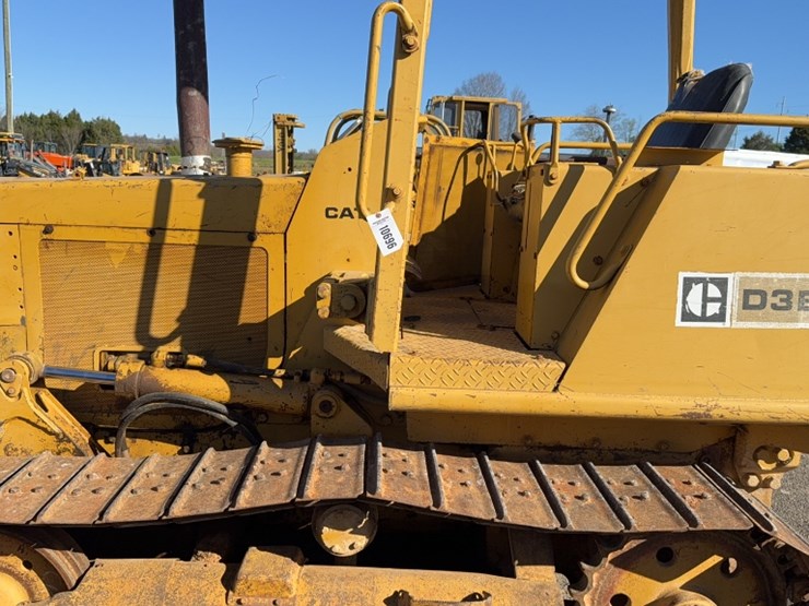 caterpillar-d3b-image-13