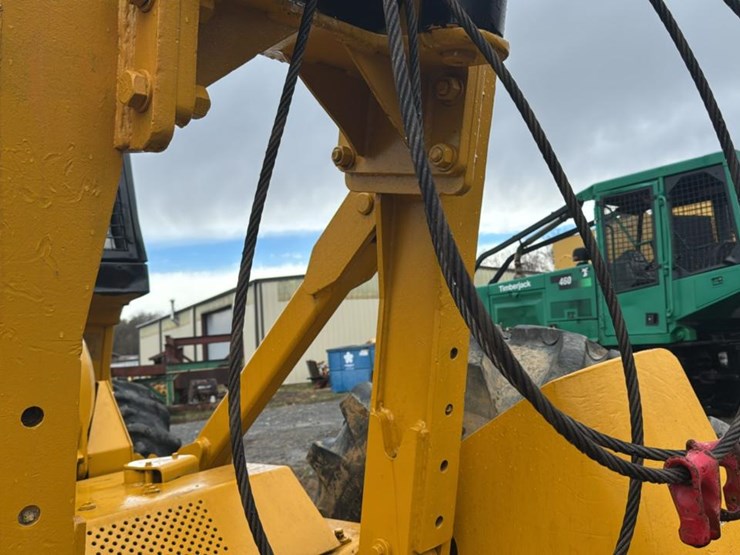 caterpillar-525-image-23