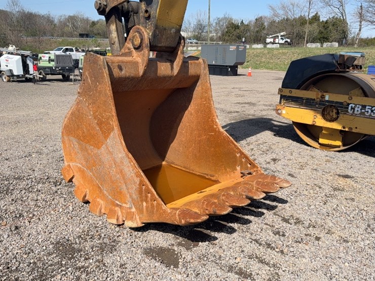 2013-caterpillar-329el-image-17