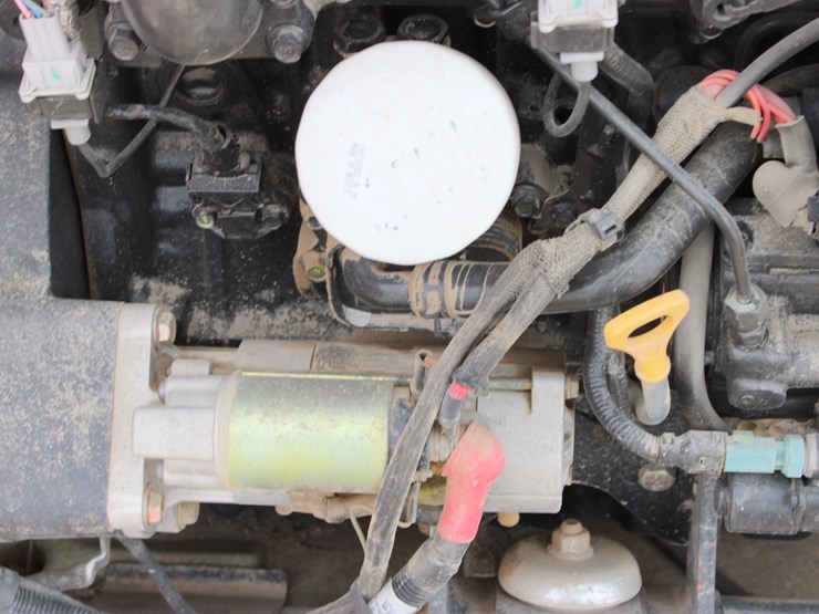 2017-bobcat-s590-image-32