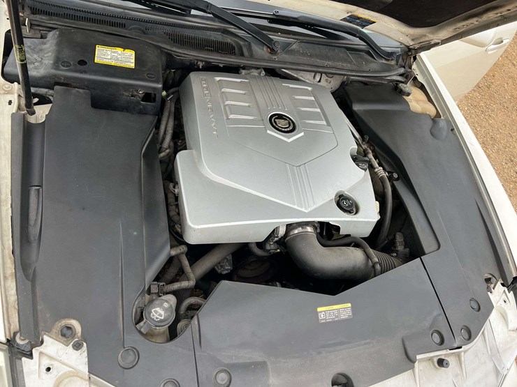 2005-cadillac-sts-4-door-sedan-(225,311-miles)-image-7