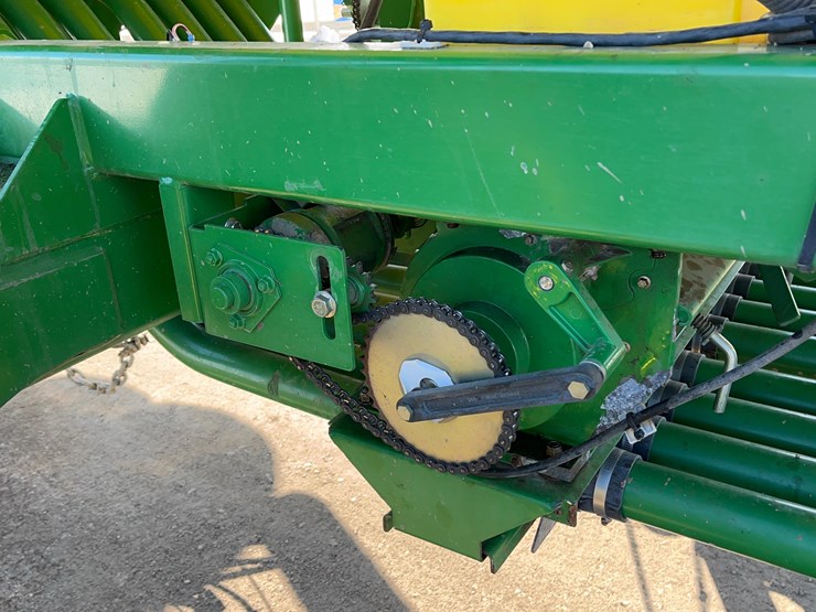 john-deere-1890-image-30