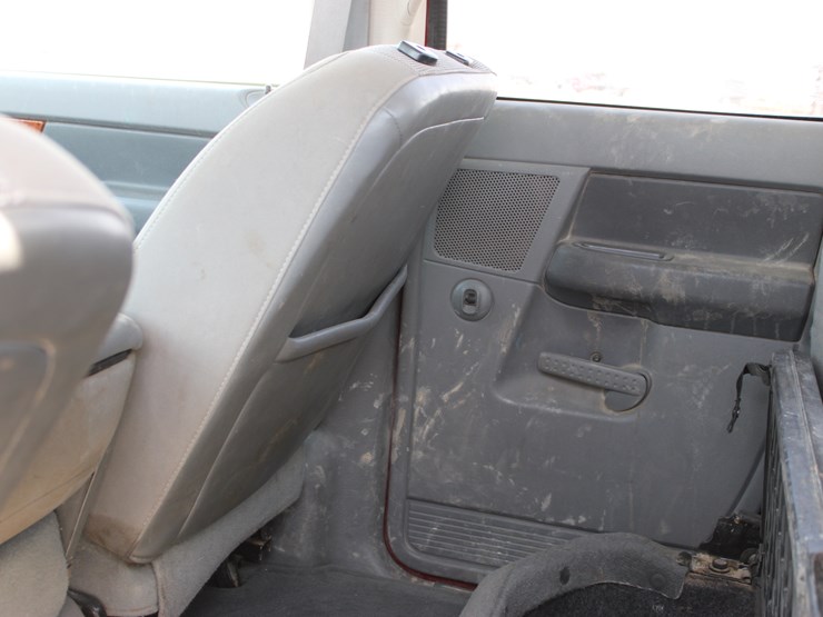 2006-dodge-ram-2500-image-38