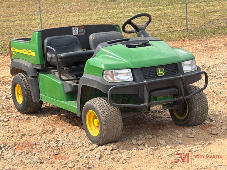 john-deere-gator-cx-image-1