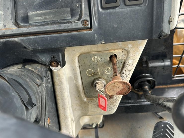 caterpillar-525-image-15