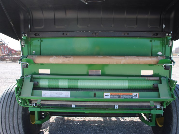 2022-john-deere-560r-image-46