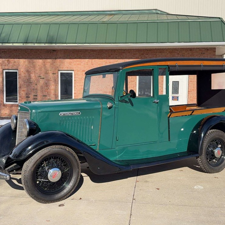 1934 International C-1 Canopy Express