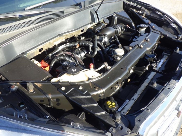 2013-gmc-acadia-image-11