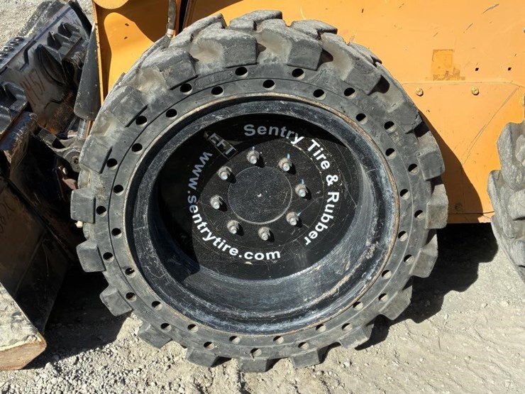 2019-mustang-1650r-image-9