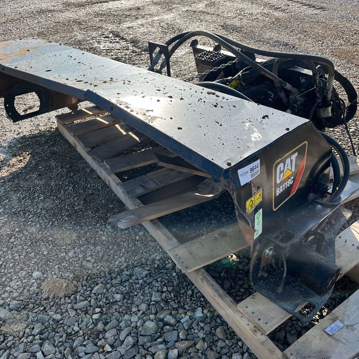 CAT BA118C Hyd Broom Attachment Parts