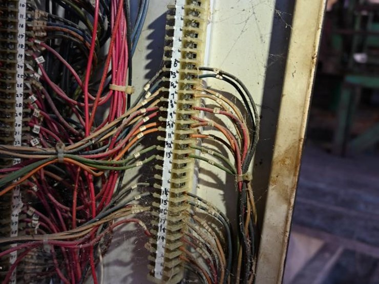 #170-•-corley-10-head-drop-saw-trimmer-image-26