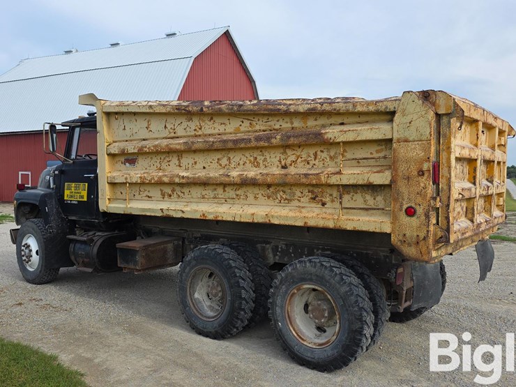 1986-ford-lnt8000-image-7