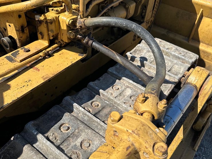 caterpillar-d4-image-7