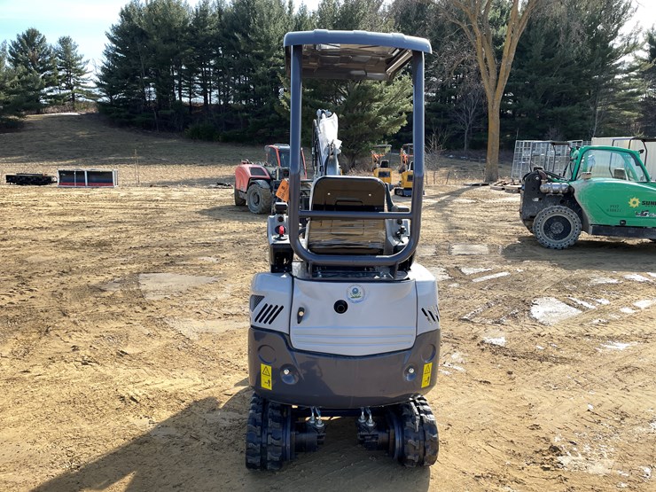 #1034-•-new-ats-me18-mini-excavator-image-6