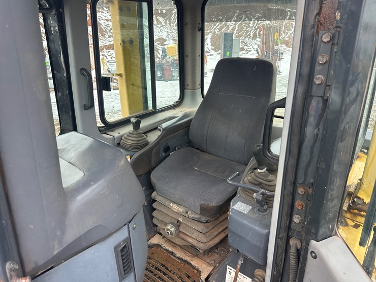 komatsu-d41p-6-image-29