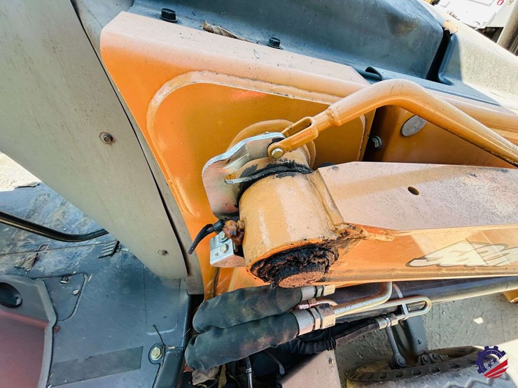 2021-case-580n-image-54