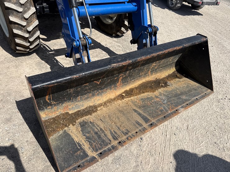 new-holland-t4.100-image-5