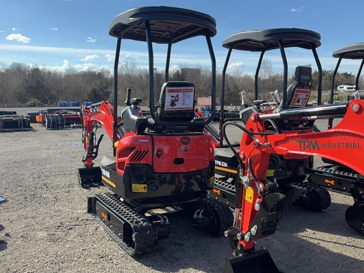 #1096-•-2025-tpm-18hs-mini-excavator-image-17