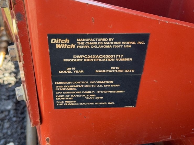 2019-ditch-witch-c24x-image-9