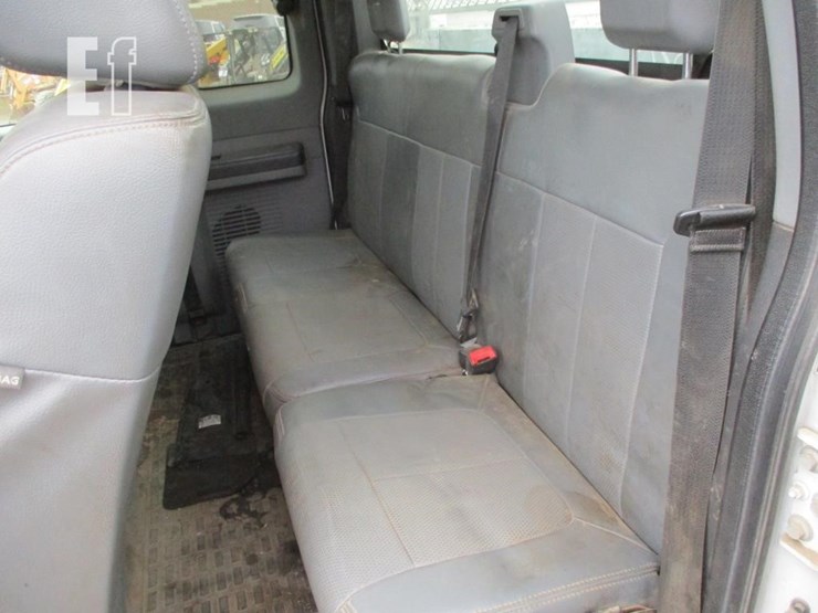 2015-ford-f350-xl-image-8