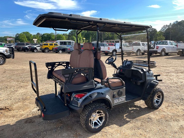 2025-sd-lanch-street-legal-4-seater-golf-cart-w/-on-board-charger-(1-mile-showing)-image-3