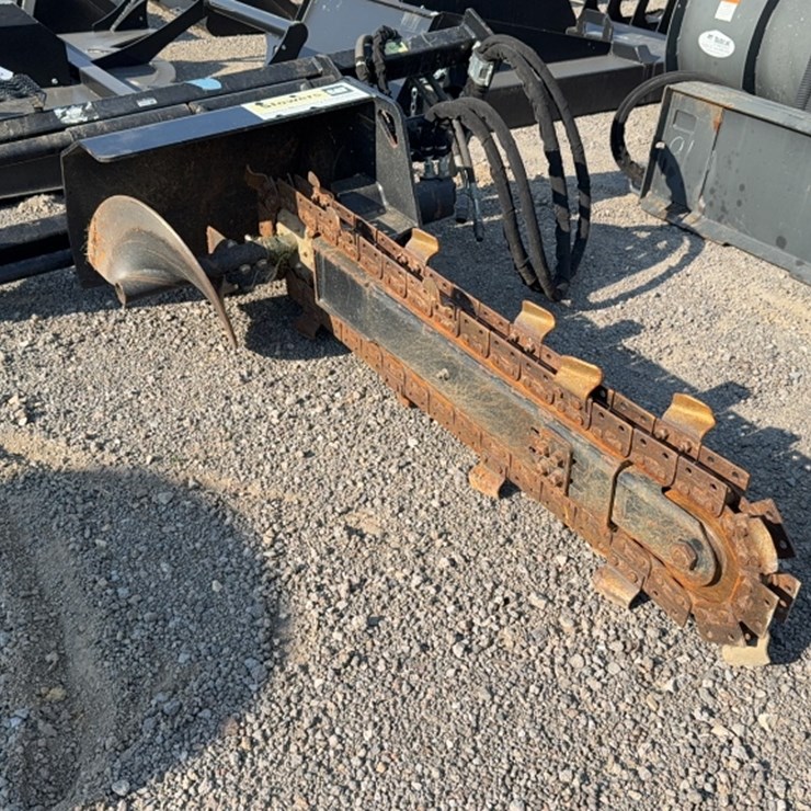 #2066 • CAT SKID STEER TRENCHER