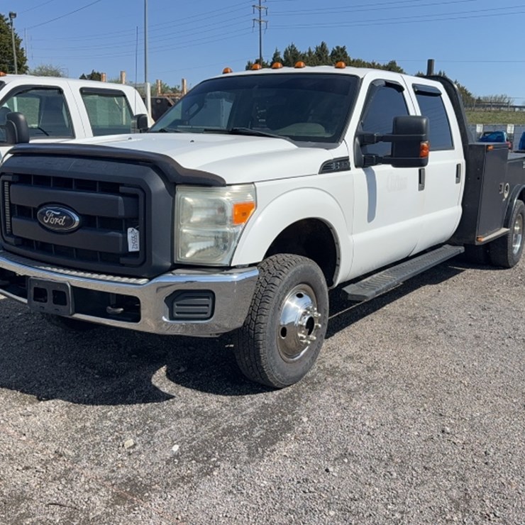 2012 FORD F350
