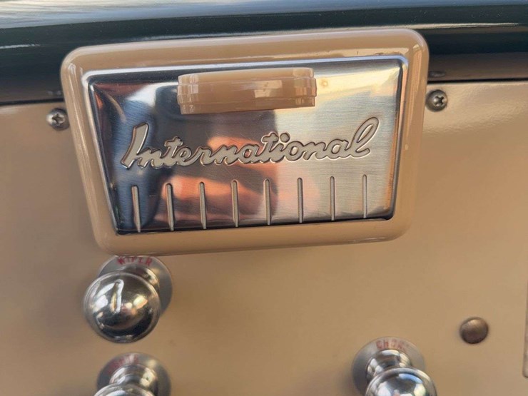 1956-international-s-110-pickup-image-19