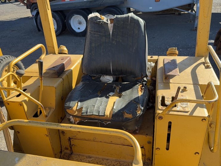 caterpillar-d3b-image-14