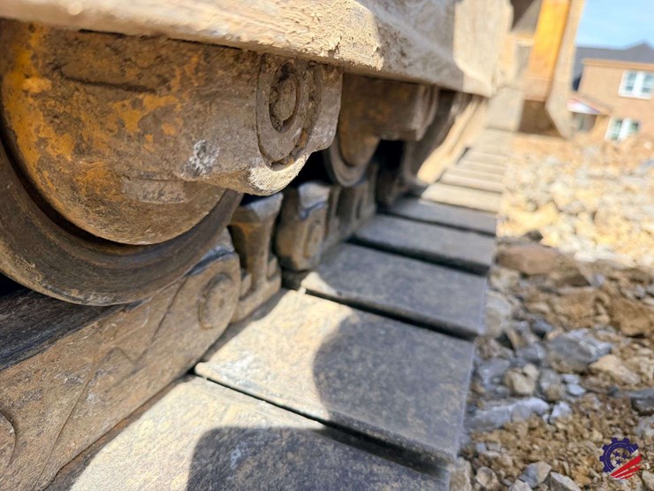 2018-komatsu-d51exi-24-image-14