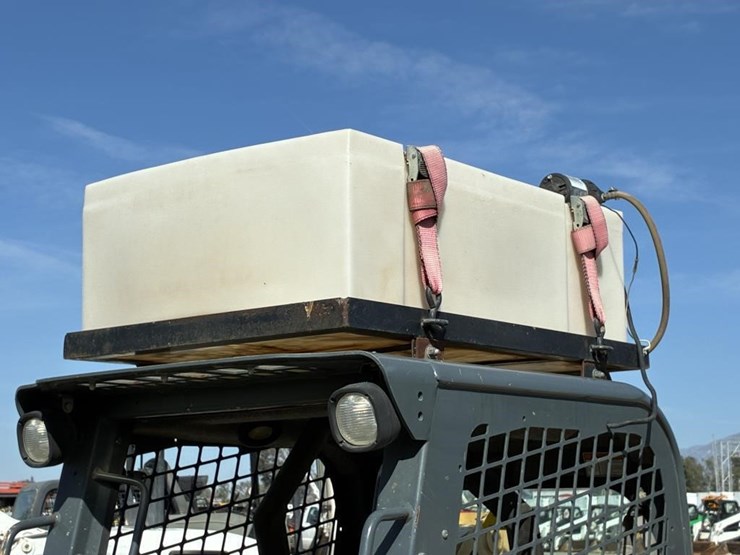 2018-gehl-rt165-image-12