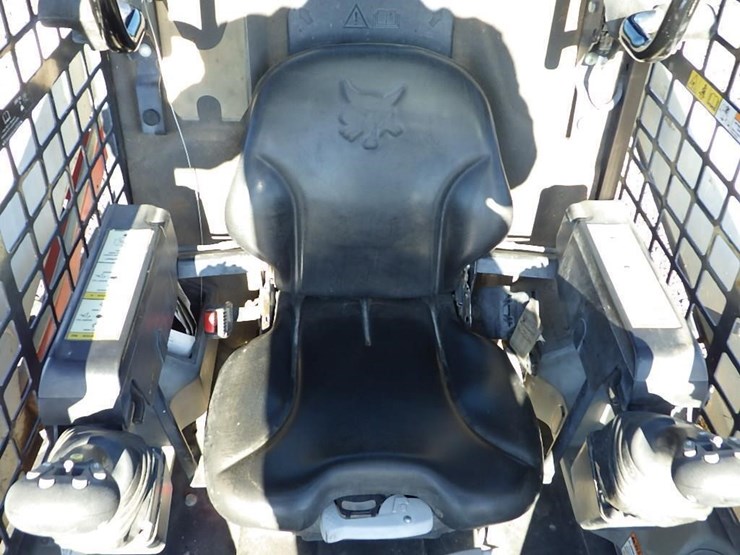 2020-bobcat-s450-image-25