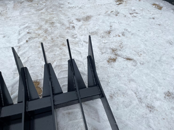 #2022-•-skid-steer-mount-root-rake-attachment-image-7