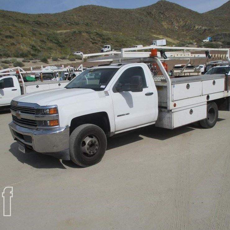 2017 CHEVROLET 3500HD