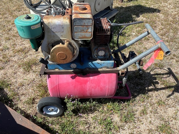#4047-•-gas-powered-husky-air-compressor-image-3