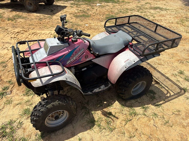 polaris-magnum-425-image-1