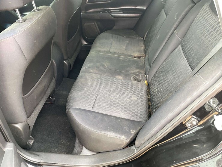 2017-nissan-altima-4-door-sedan-(213,376-miles)-image-14