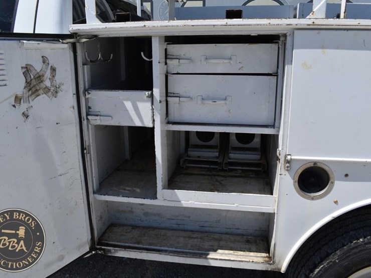 2008-ford-f350-image-16