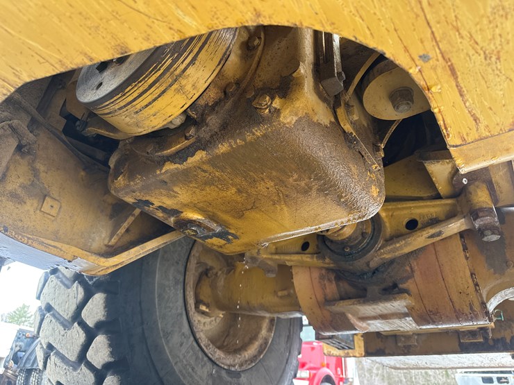 caterpillar-950gc-image-88