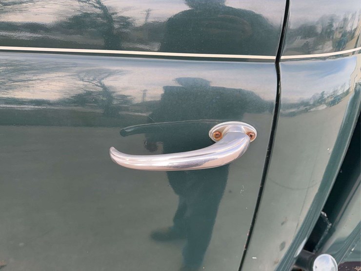 1951-international-l-112-image-45