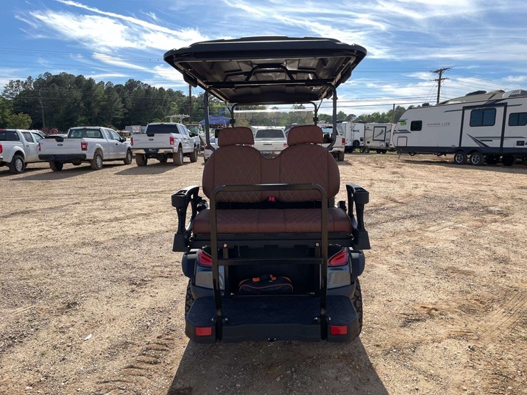 2025-sd-lanch-street-legal-4-seater-golf-cart-w/-on-board-charger-(1-mile-showing)-image-6