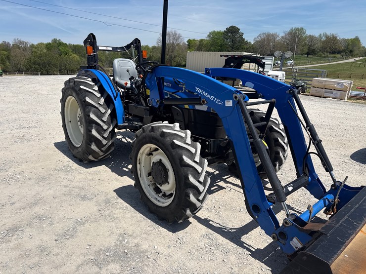 new-holland-workmaster-65-image-1